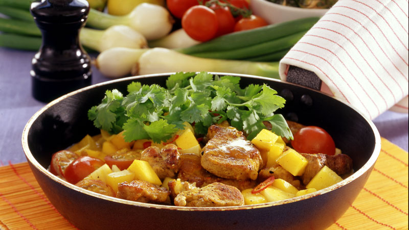 Fläskfilé med mango och ananas recept