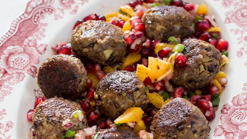 Vegetariska köttbullar med svarta bönor recept