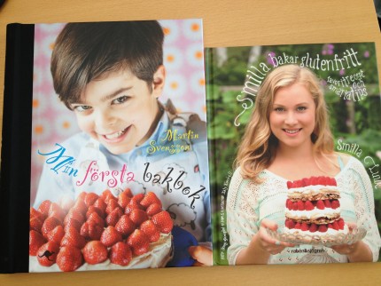 "Min första bakbok" & "Smilla bakar glutenfritt" "Min första bakbok" & "Smilla bakar glutenfritt"